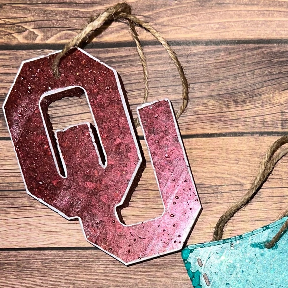 OU car freshie
